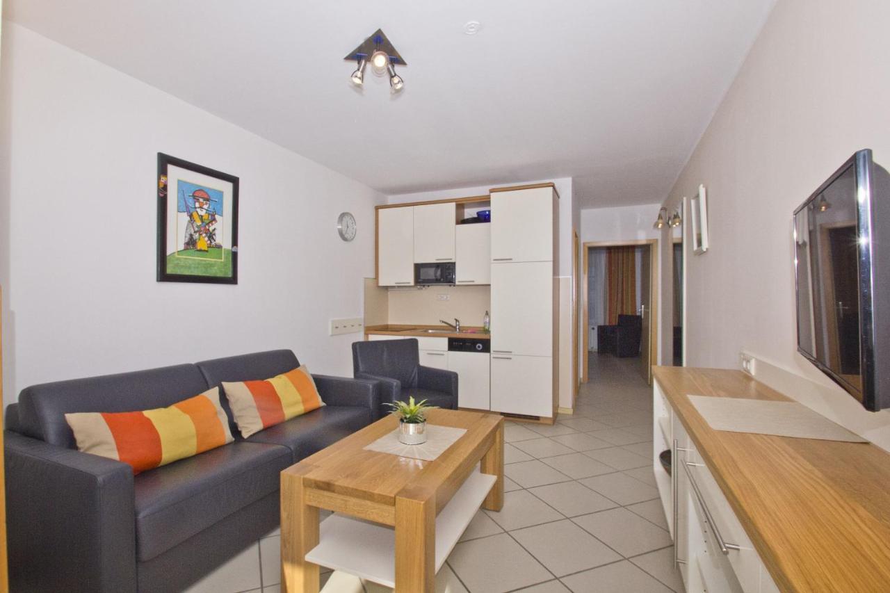 Haus Blick zur See: Fewo mit Meerblick und Erlebnisbad Goehren  Exterior photo